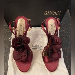 Badgley Mischka Floral platform heels